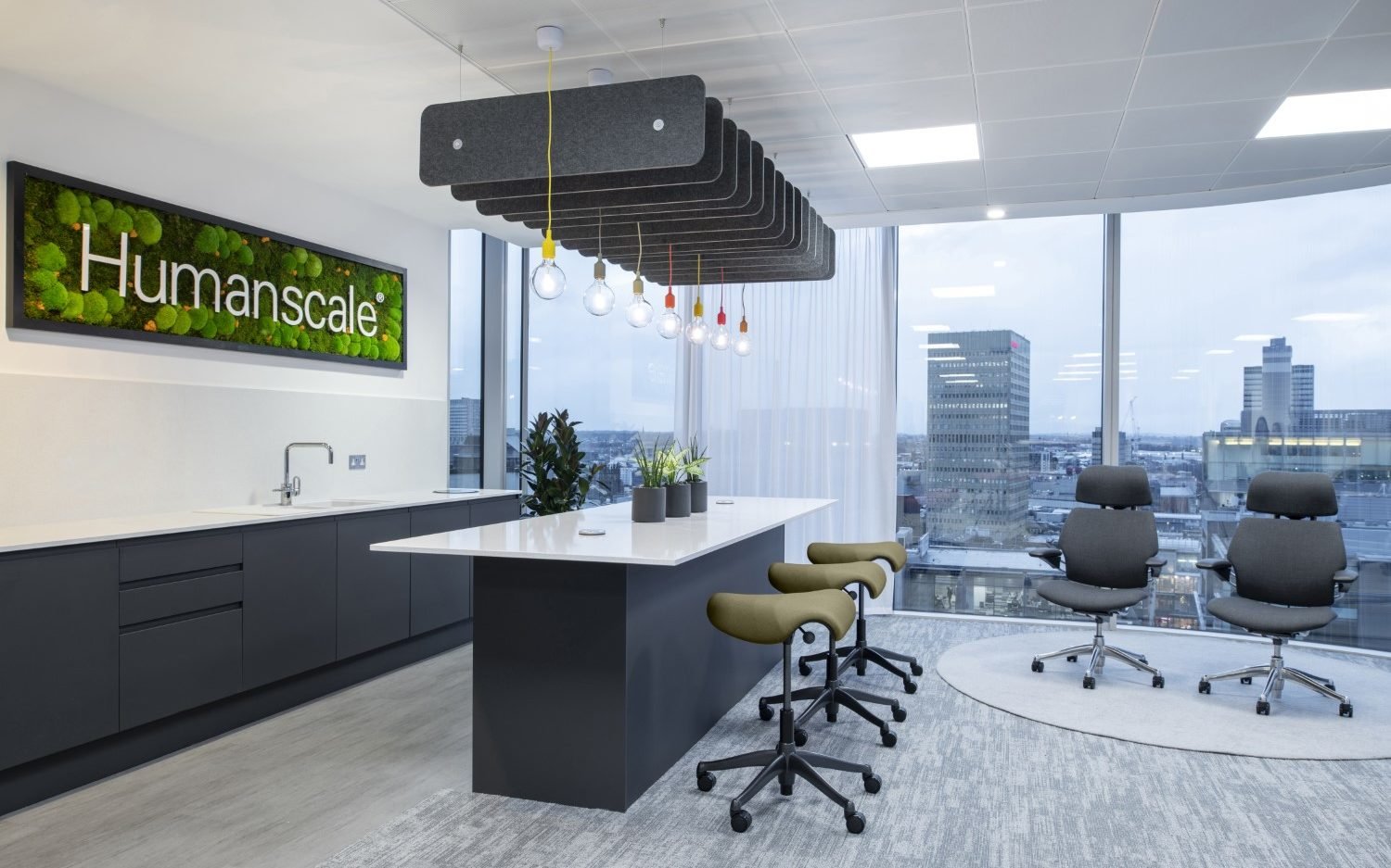 Humanscale Opens New Showroom in Manchester