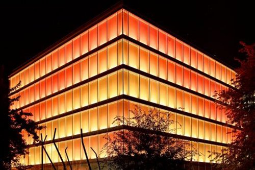 Love that design-Light ME-Amandolier Building