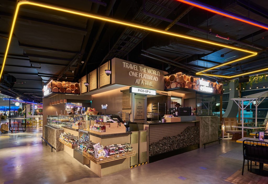 Food Village, Dubai International Airport - Restaurant Interior Design ...