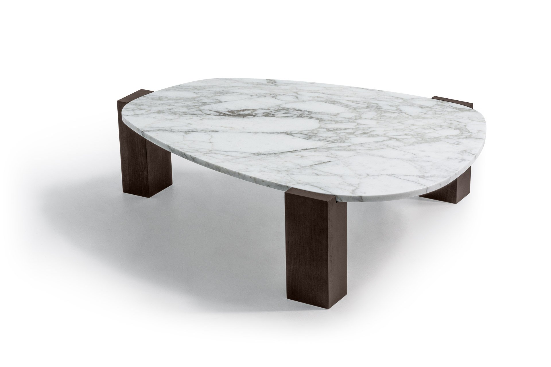 Gogan, low table - Love That Design