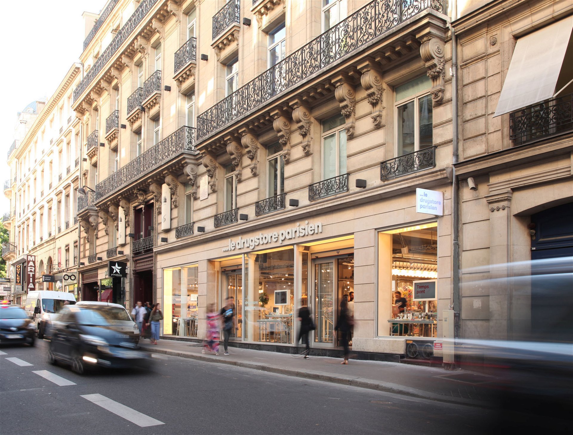 Le Drugstore Parisien, Paris - Department Store Interior Design on Love ...