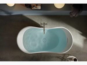 Abrazo® freestanding bath