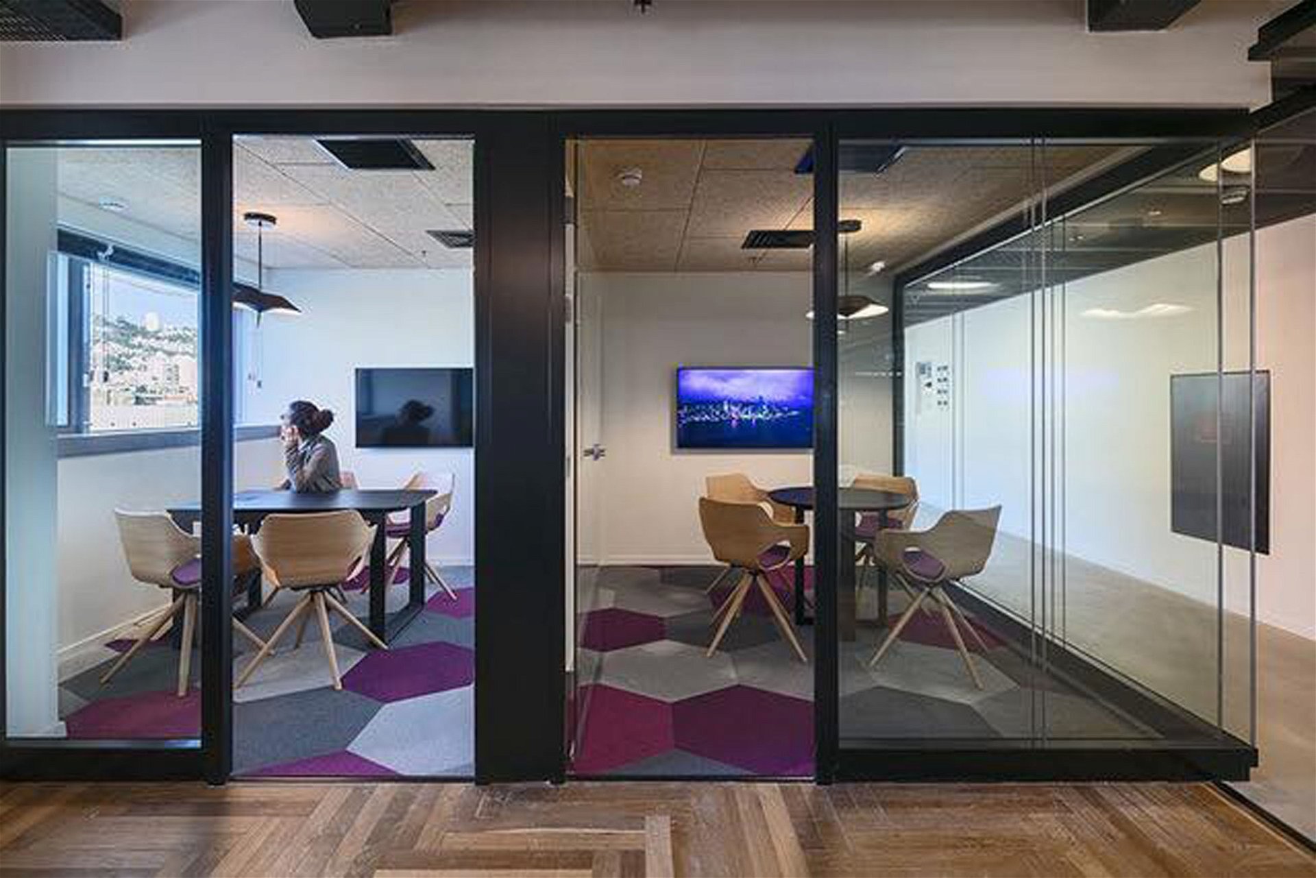 Shutterfly Office, Israel - Film/Media/Publishing Interior Design on ...