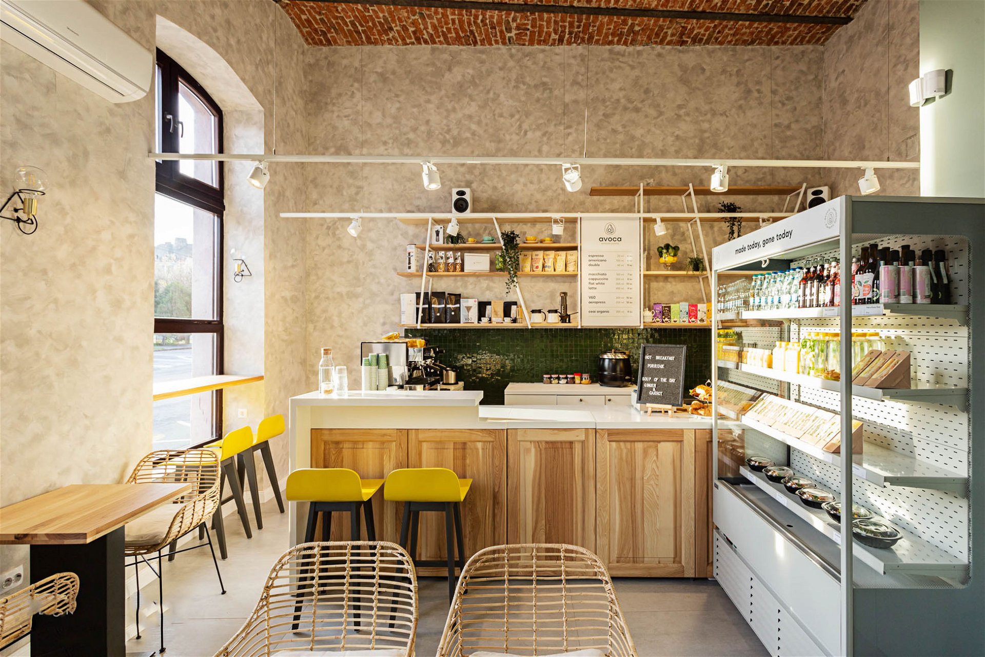 Avoca Cafe, Oradea - Coffee Shop/Delicatessen Interior Design on Love ...