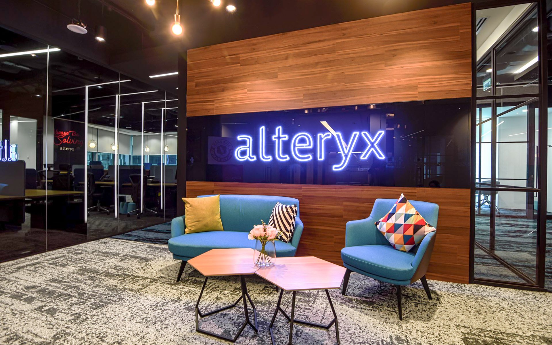 Alteryx Office, Singapore - Hardware/Software Development Interior Design  on Love That Design