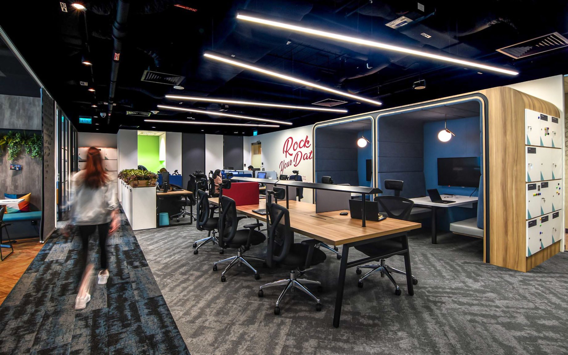 Alteryx Office, Singapore - Hardware/Software Development Interior ...