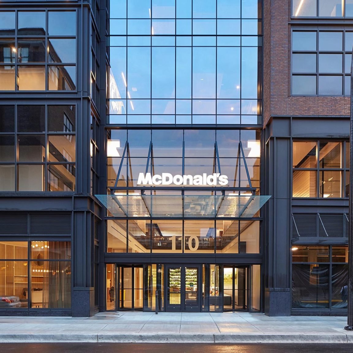 McDonald's Headquarters, Chicago Food/Beverage Interior Design on