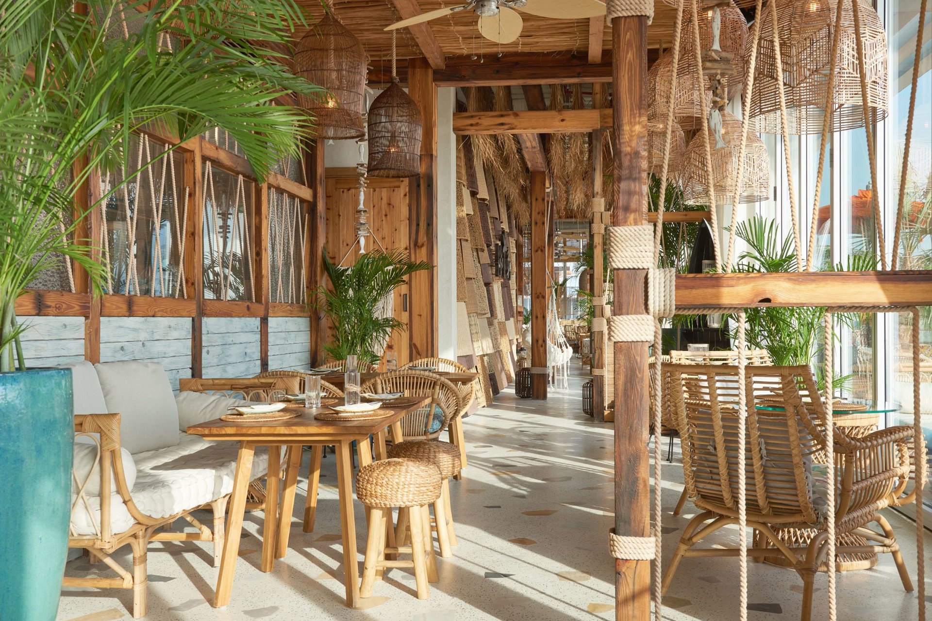 Love That Design - Koko Bay Restaurant, Dubai - 18 - Love That Design