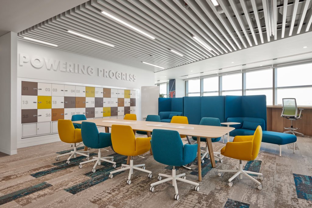 Shell Office, Dubai - Industrial/Oil & Gas/Energy/Chemicals Interior Design  on Love That Design