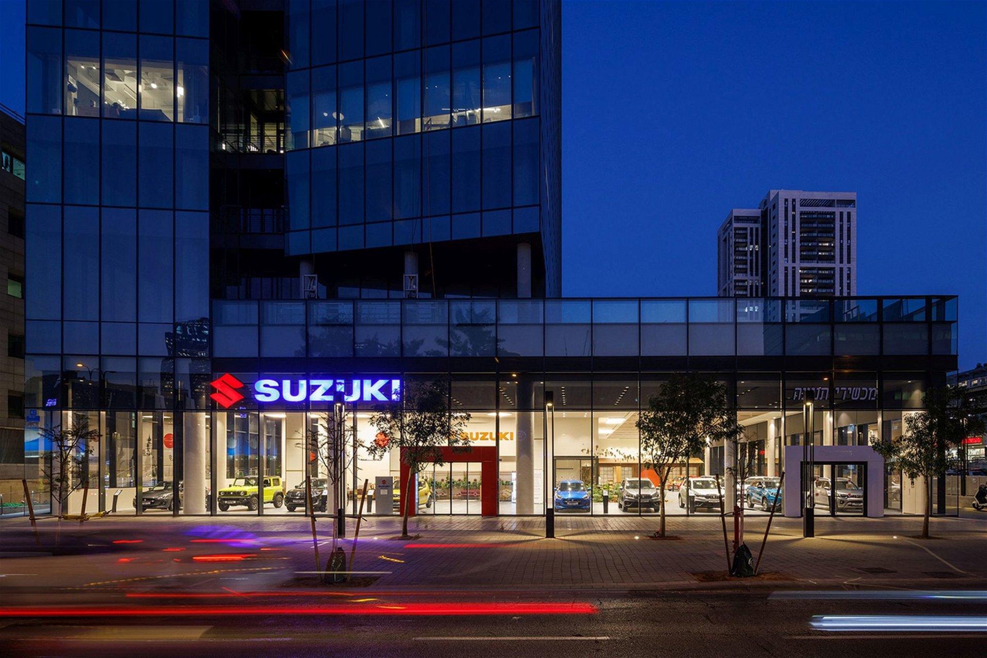 Suzuki Showroom Tel Aviv Showroom Interior Design On Love That Design