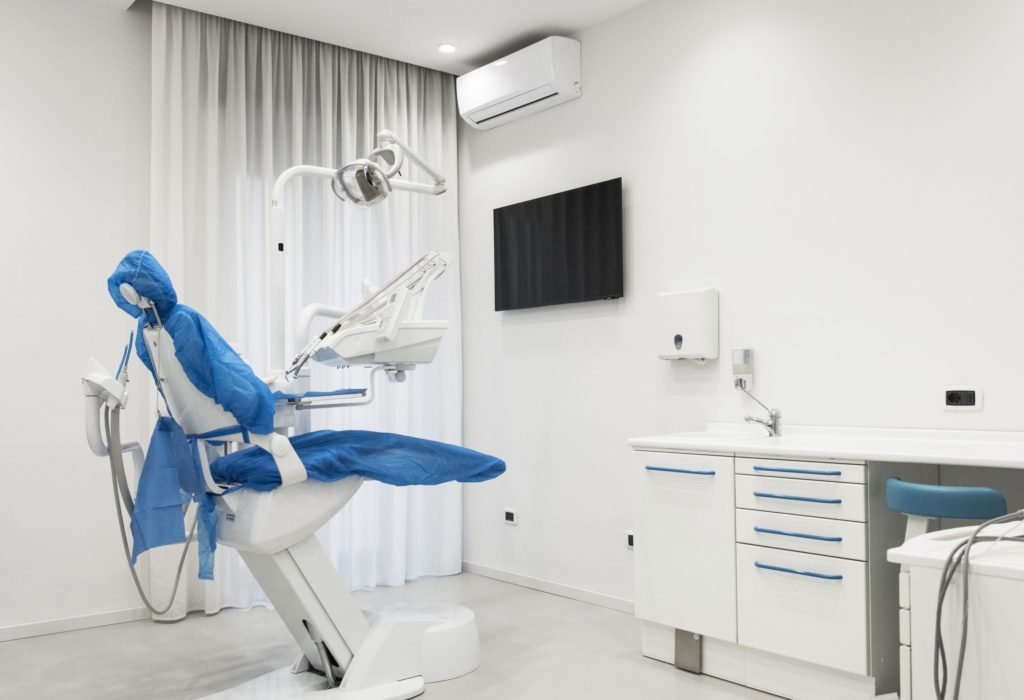 Beauty Dental Clinic, Licata - Interior Design on Love That Design