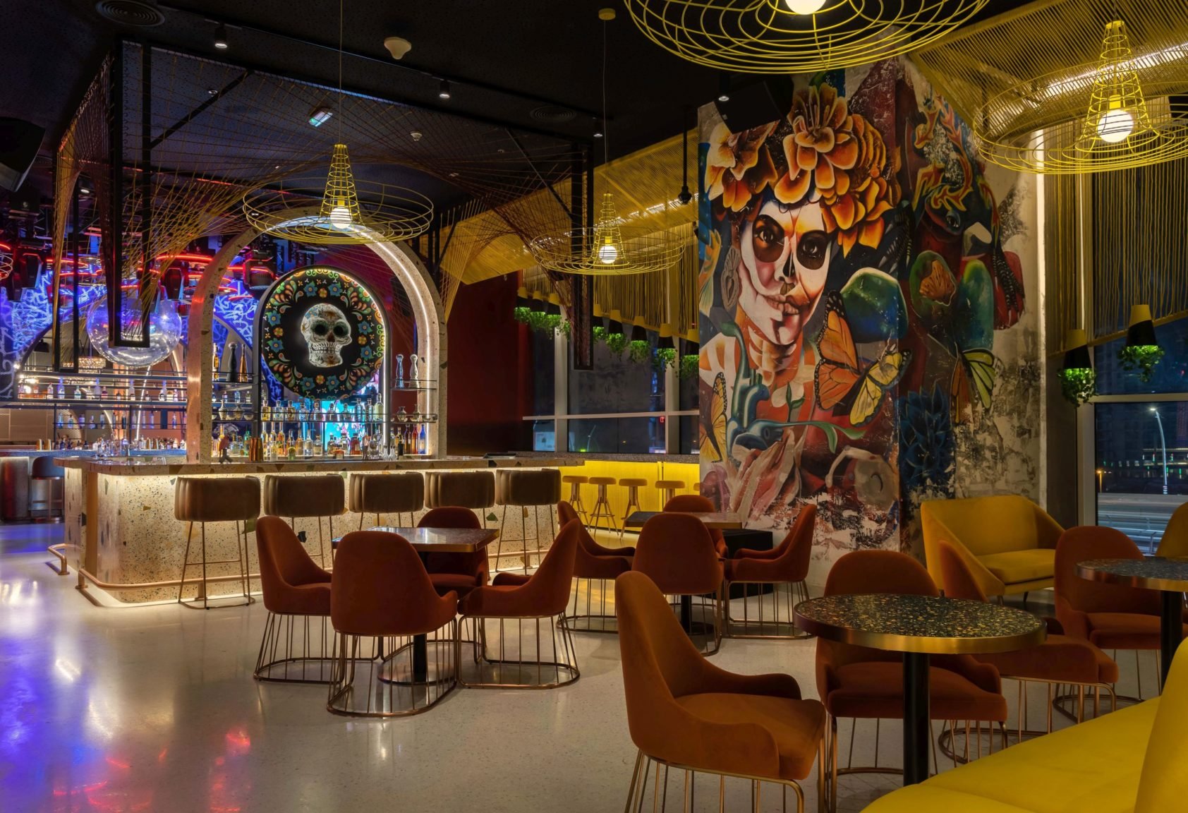 PAPA Bar, Dubai - Bar Interior Design on Love That Design