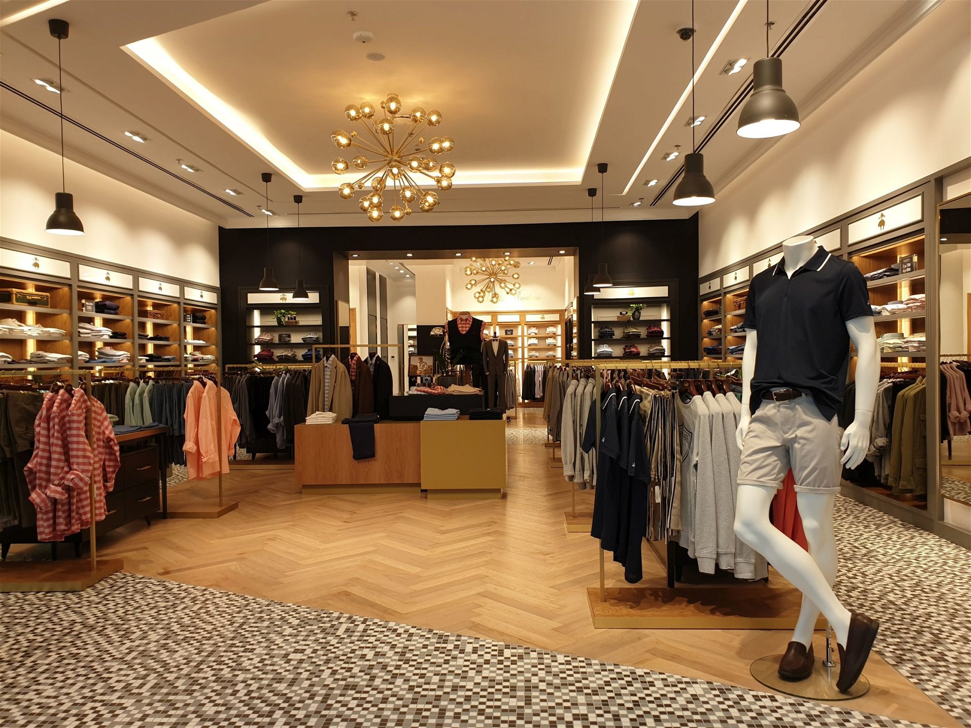 Brooks Brothers Store, Dubai Hills Mall - Retail Store/Shop Interior ...