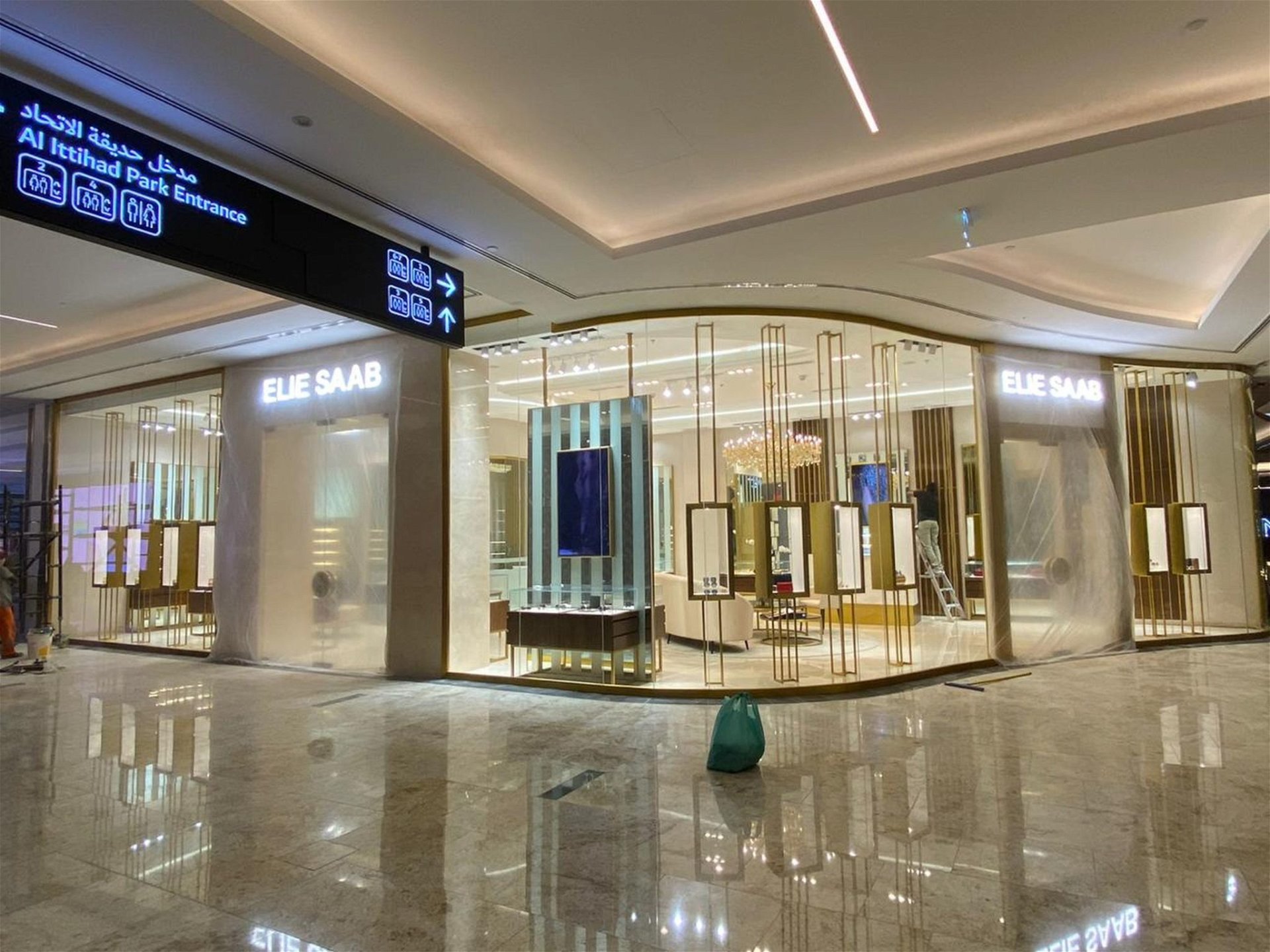 Elie Saab Boutique, Palm Jumeirah - Boutique Interior Design on Love ...