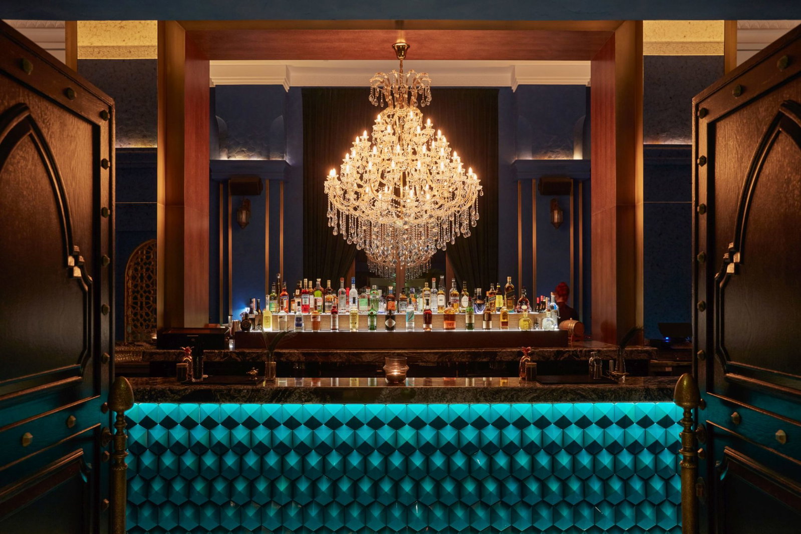 Jumera Mini Bar Bahri Bar Madinat Jumeirah _ Madinat Jumeirah: Cosa vedere tra souk ...