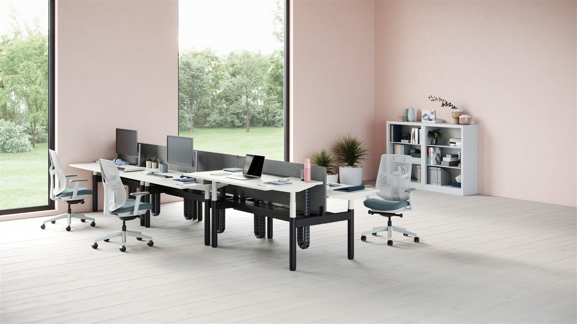 Syge person Hassy Stat Herman Miller's Sit-to-Stand Desking Solution Ratio Undergoes