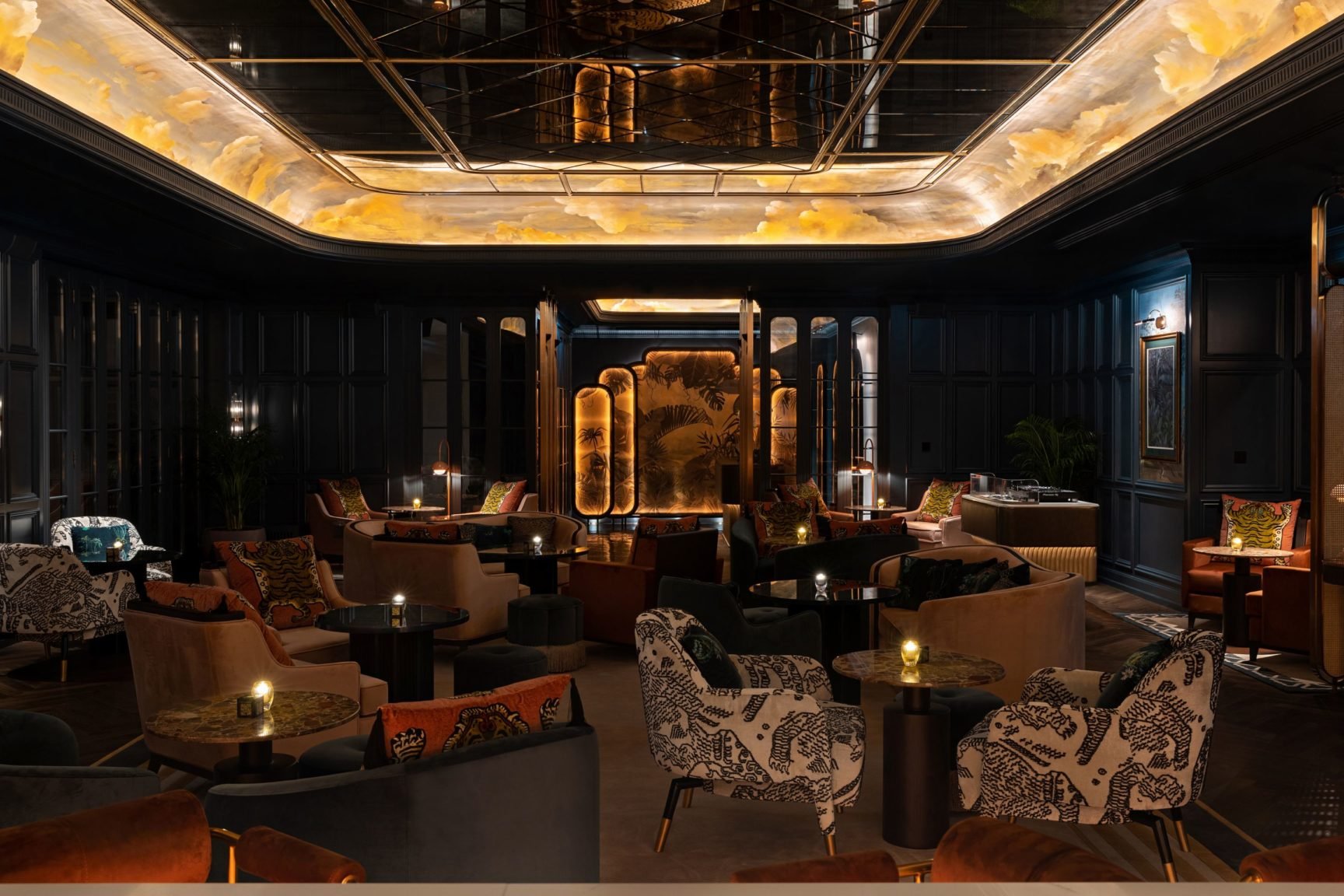 Blind Tiger Restaurant & Bar Lounge, Dubai - Restaurant Interior Design ...