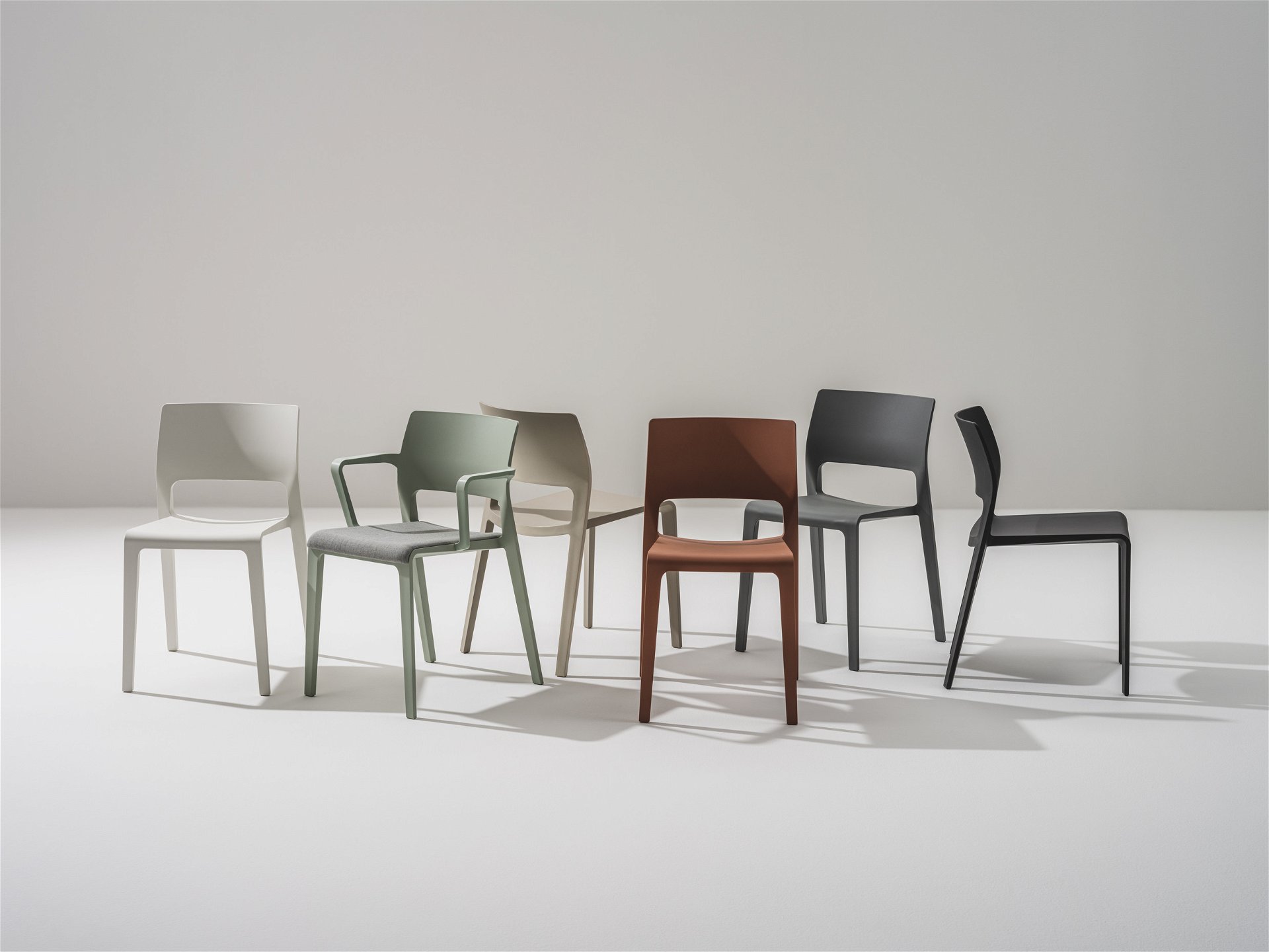 Arper exhibited at Salone del Mobile 2022