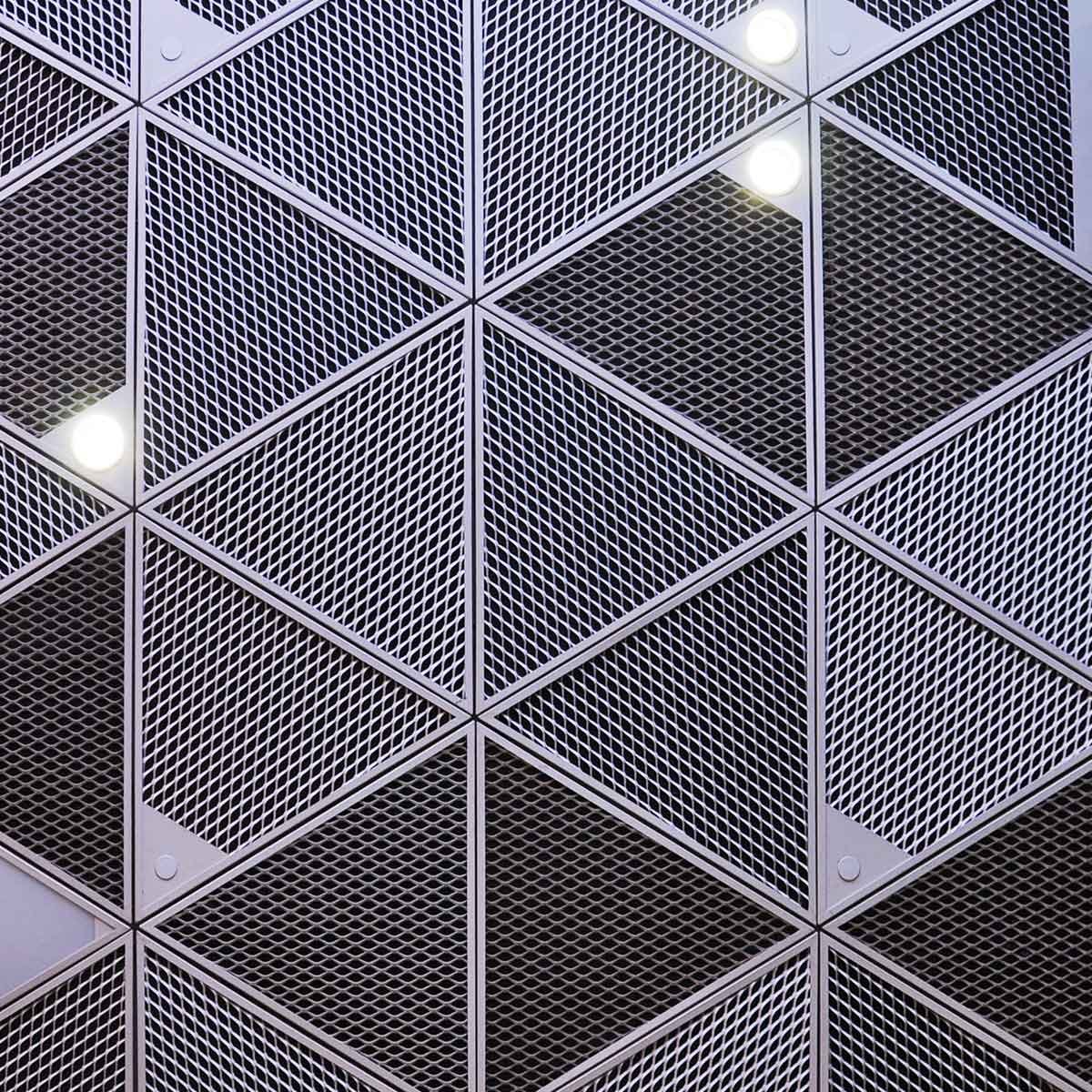 Expanded Metal Mesh Ceiling, Lightweight and Highly Shaped