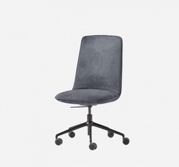 KORI Chair with medium back (5 spoke aluminum swivel base on casters + gas lift)