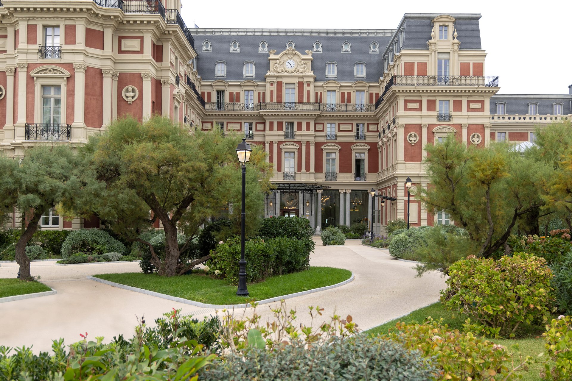 biarritz hotel grand palais